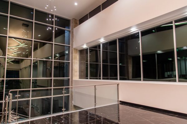 Floor to ceiling windows in Salt Lake City Utah Data Center | Novva Data Centers
